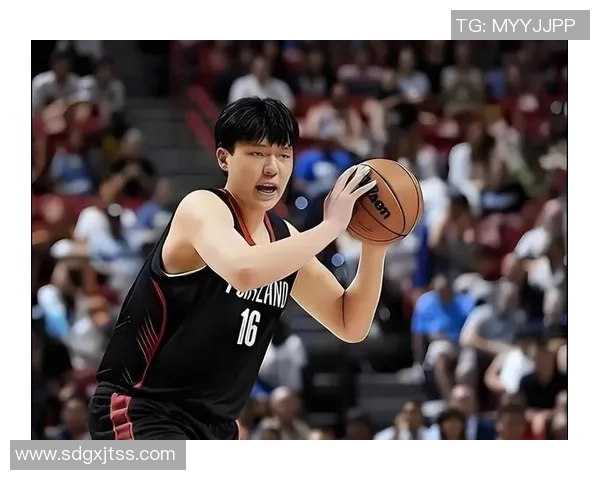 杨瀚森未来轮换策略探讨球队希望提升其经验与自信心