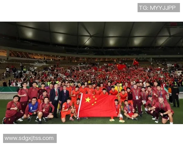 致敬远征球迷的坚持与热情感谢所有支持我们的球迷朋友们