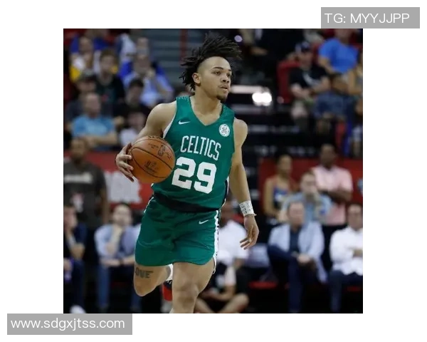 康利谈与爱德华兹的互动关系积极提供建议并乐于交流问题