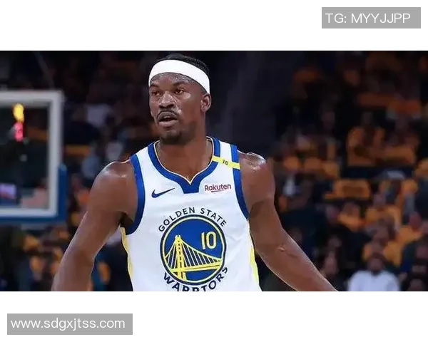 勇士记者透露威尔理查德首发替代巴特勒巴特勒缺席替补席引发关注